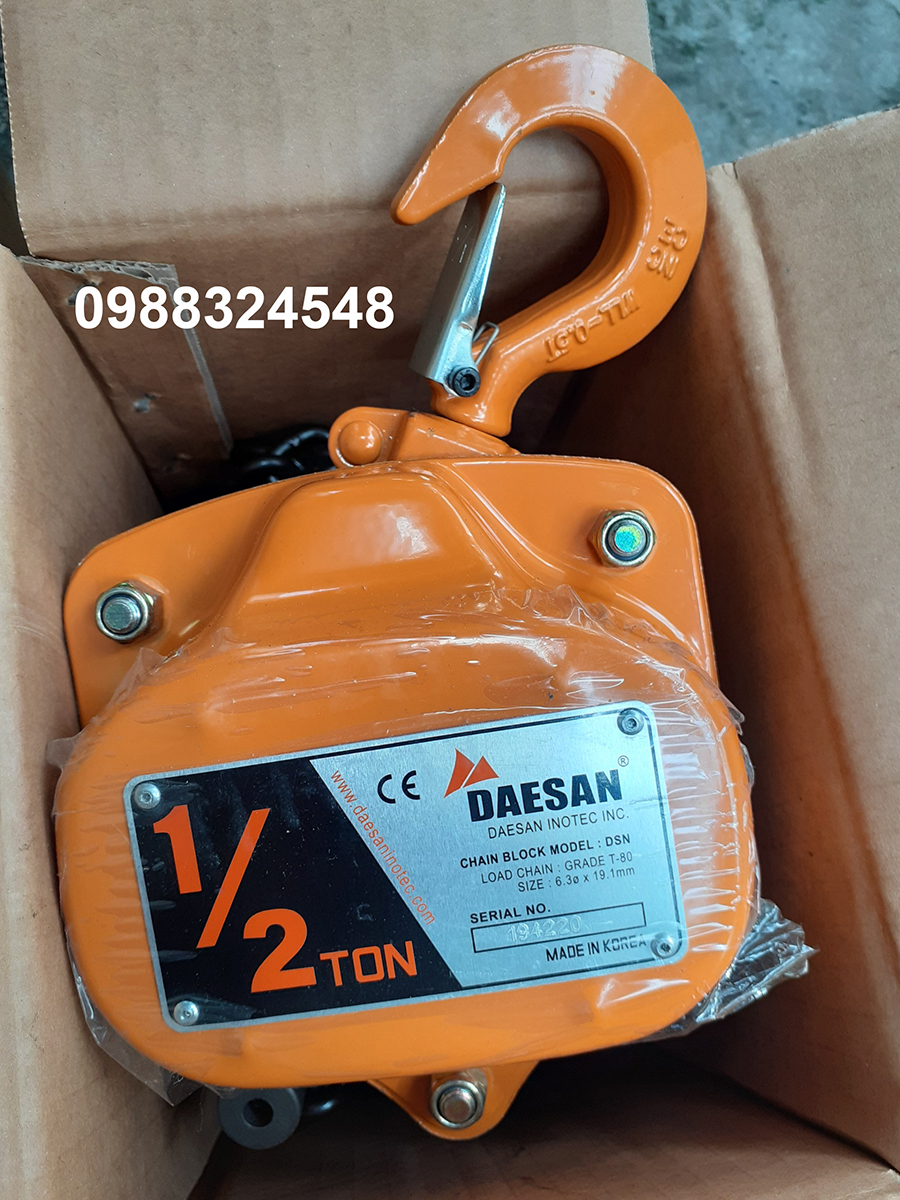 Pa lăng kéo tay Daesan 500kg DSN0.5
